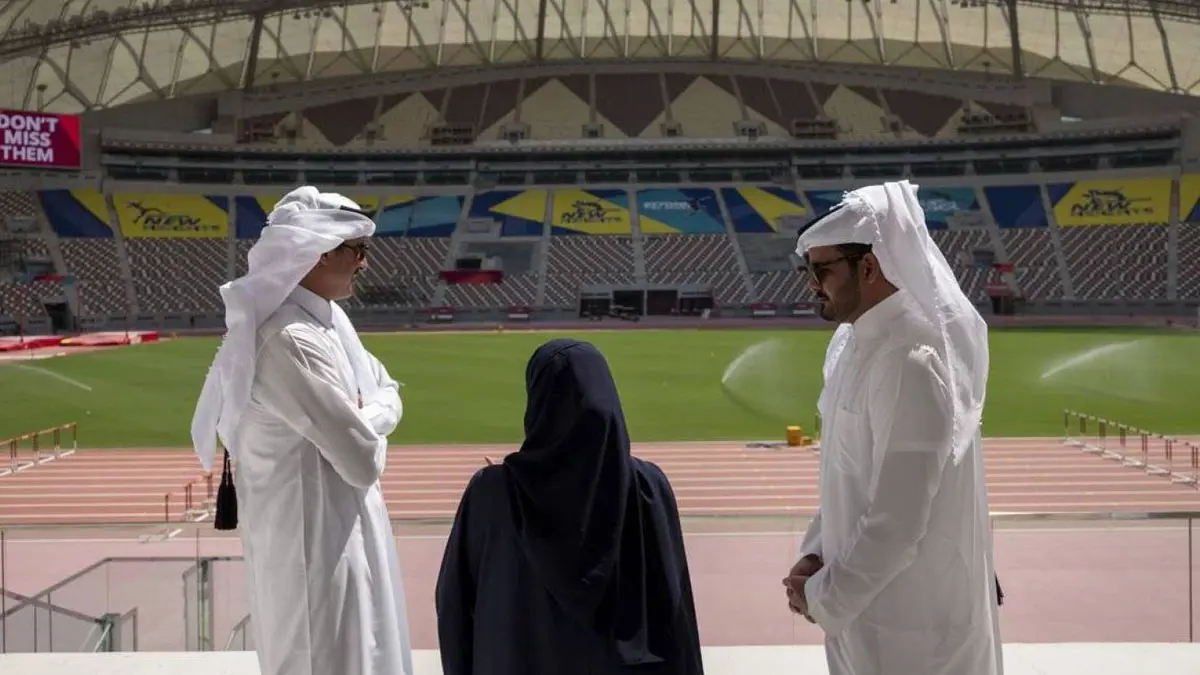 الغارديان: بطولة ألعاب القوى بالدوحة.. "كارثة" تركت هذه الرياضة "تترنح"