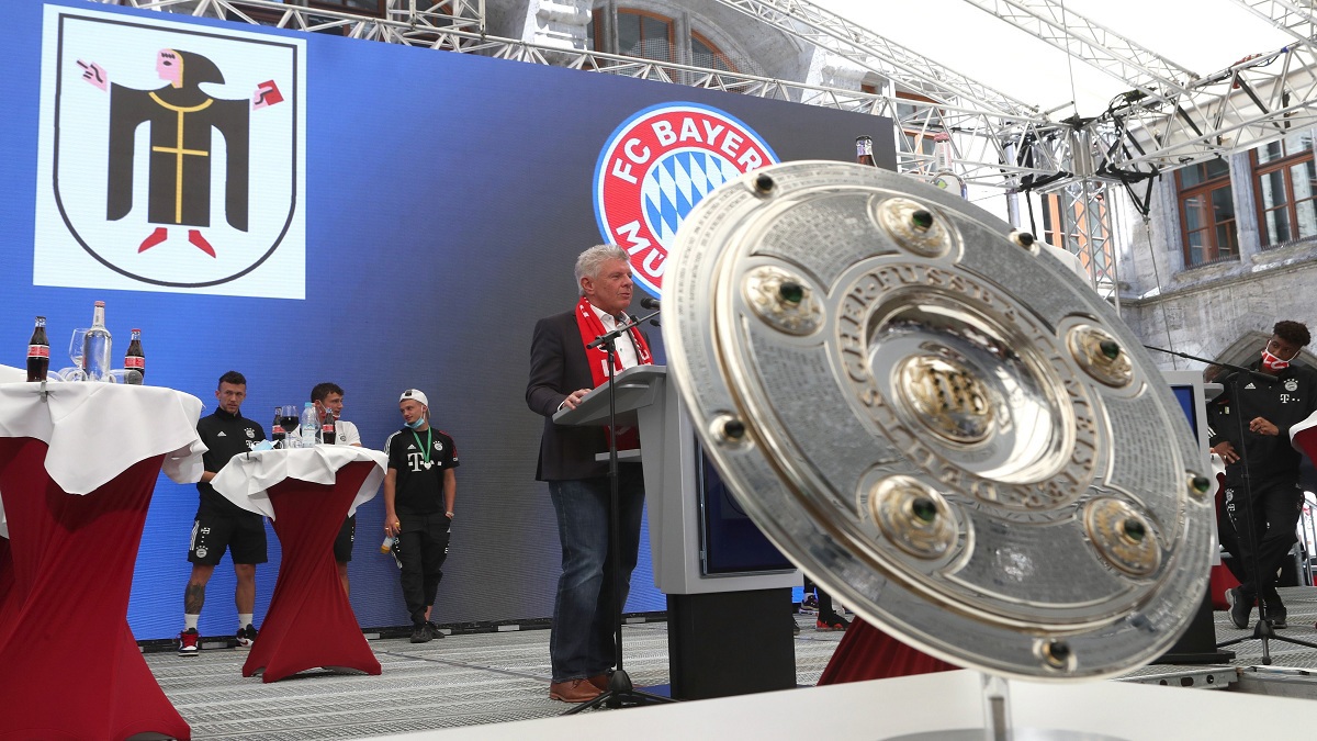 احتفالات "حذرة" لبايرن ميونخ بثنائية الدوري والكأس