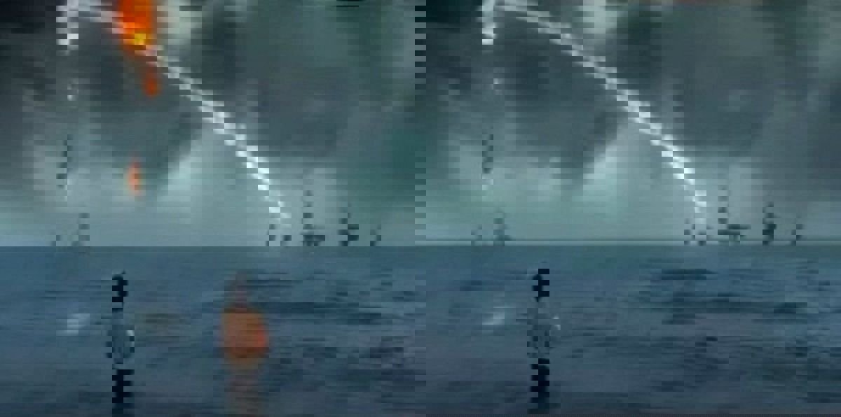 على طريقة أفلام "داعش".. إيران تدمر أسطولًا أمريكيًّا في فيديو دعائي