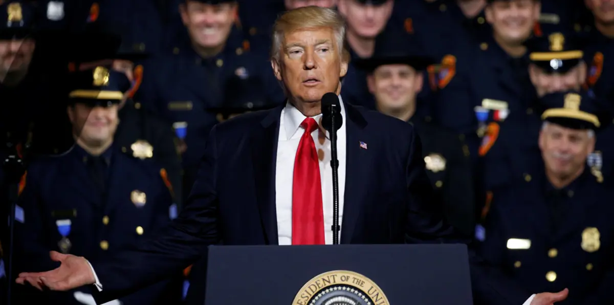 ترامب يعتزم توقيع قانون عقوبات روسيا وإيران وكوريا الشمالية