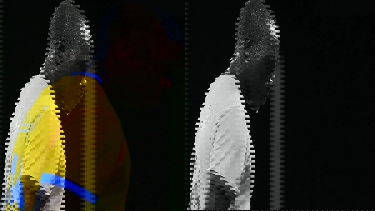 صحيفة: غلطة سراي يقنع فينسنت أبو بكر مهاجم النصر السعودي بالعودة إلى تركيا