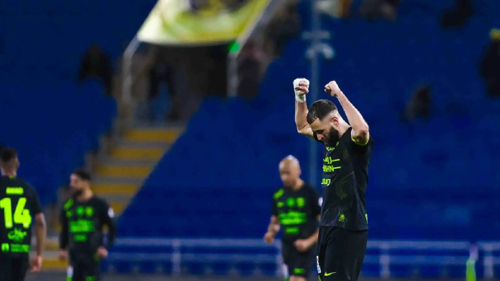 صفقة هامة.. هل يقدم "كريم بنزيما" هدية جديدة للاتحاد؟