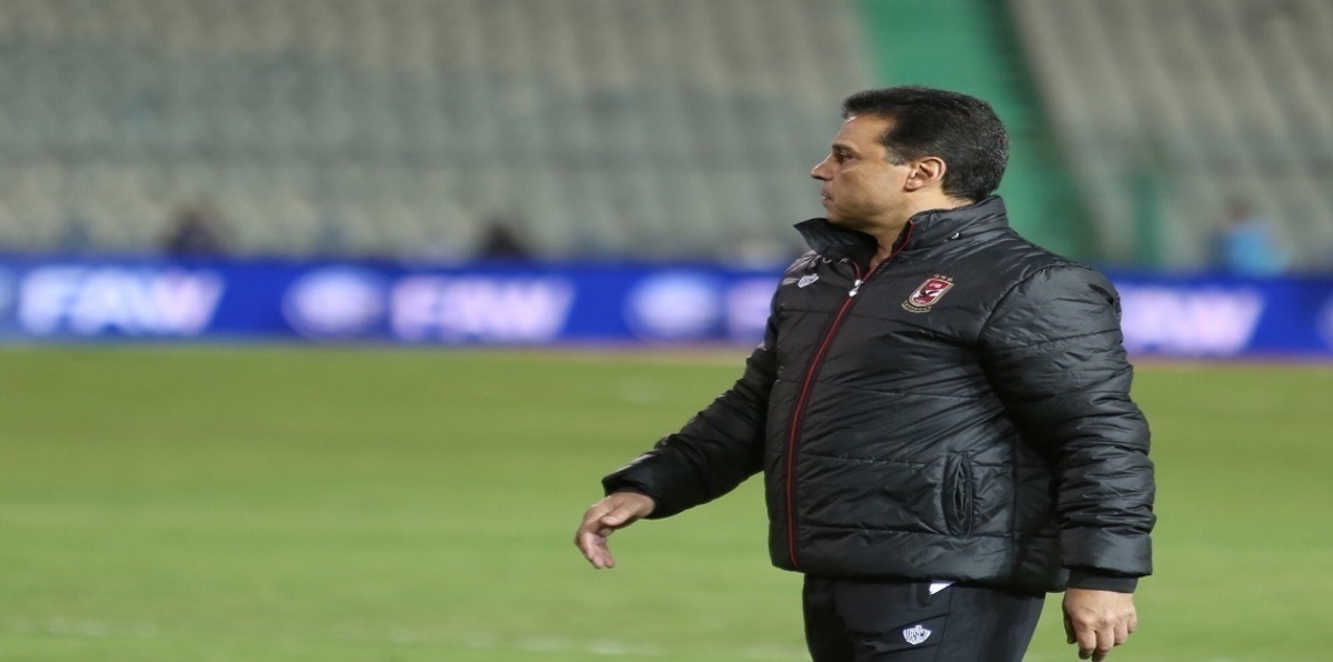 مدرب النادي الأهلي المصري يفتح النار على لاعبيه عقب التعادل أمام طنطا (فيديو)