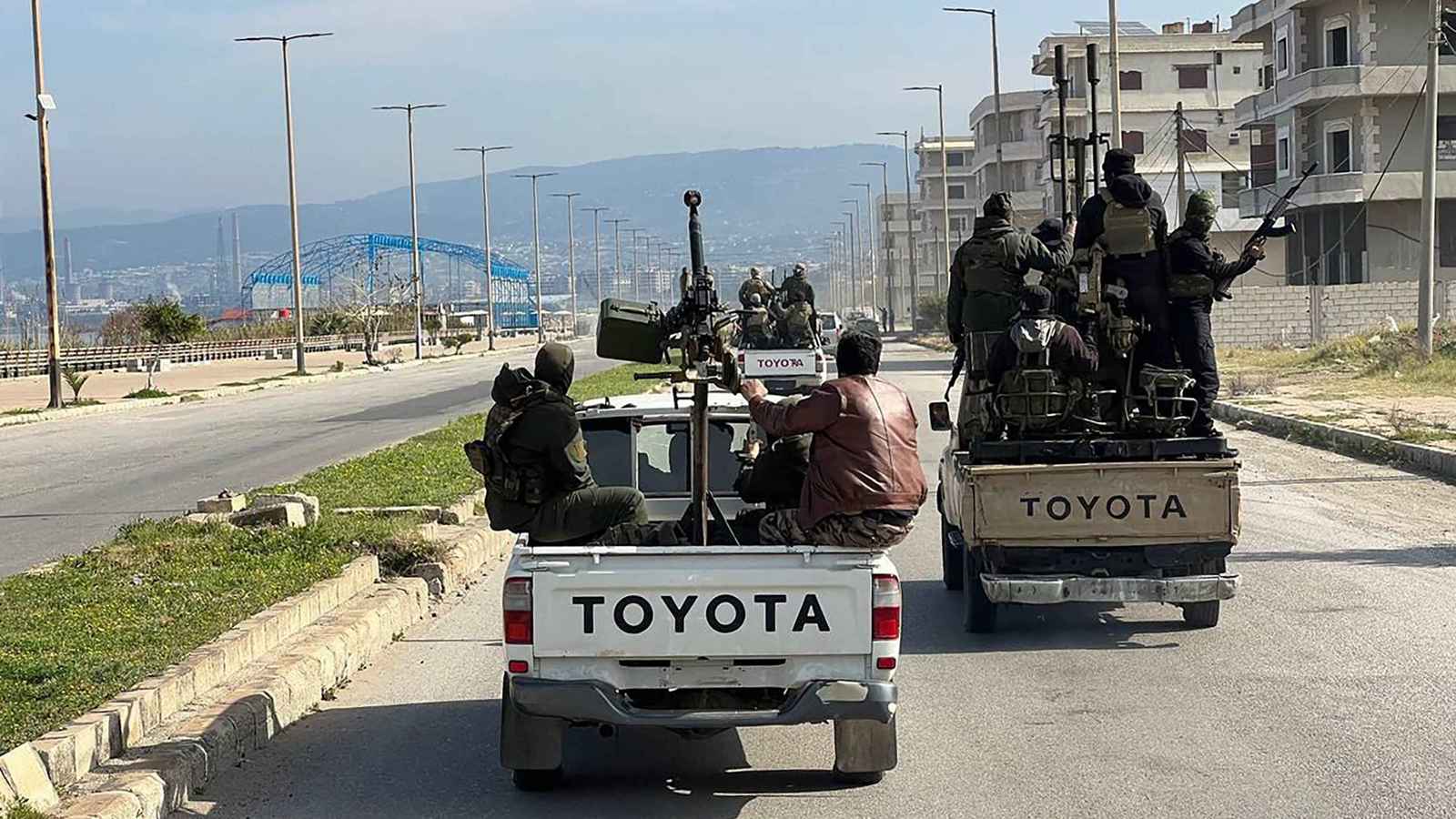 الدفاع السورية تعلن بدء المرحلة الثانية من عملية الساحل (فيديو)