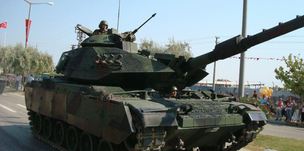 تركيا تسعى لتطوير دباباتها بلمسات إسرائيلية