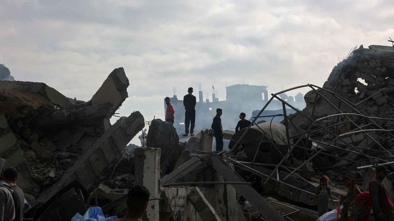 هدنة غزة.. إسرائيل ترد على المقترح المصري و"طمأنة" أمريكية لحماس