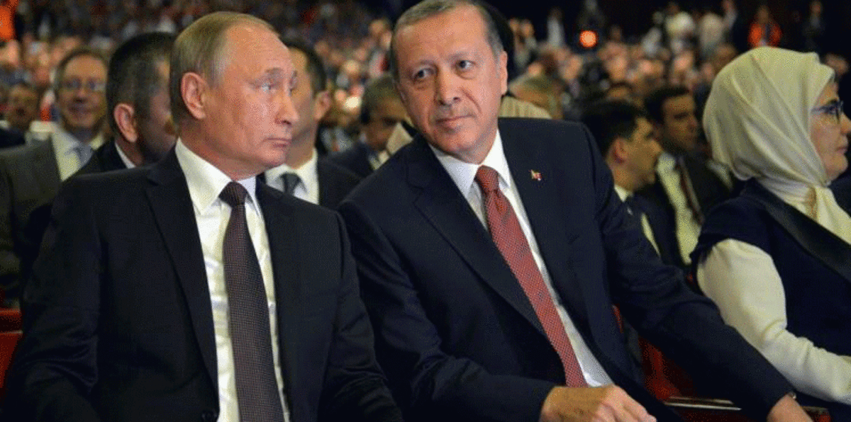 موسكو تبحث مع تركيا تزويدها بمنظومات دفاع جوي صاروخية روسية