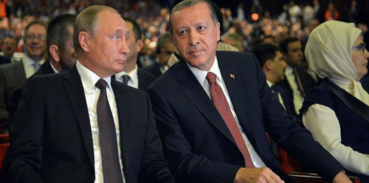 موسكو تبحث مع تركيا تزويدها بمنظومات دفاع جوي صاروخية روسية