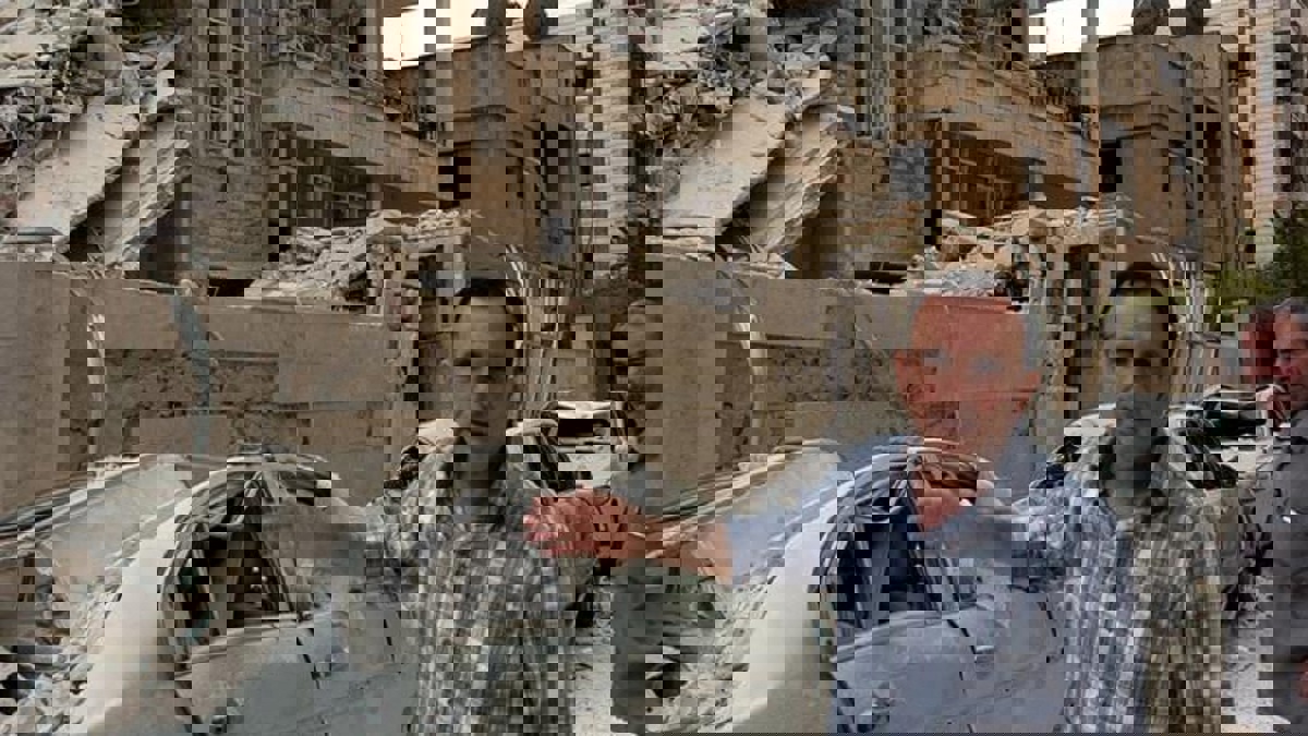 مقتل 13 شخصًا في تفجيرين استهدفا مدينة إدلب السورية (فيديو)