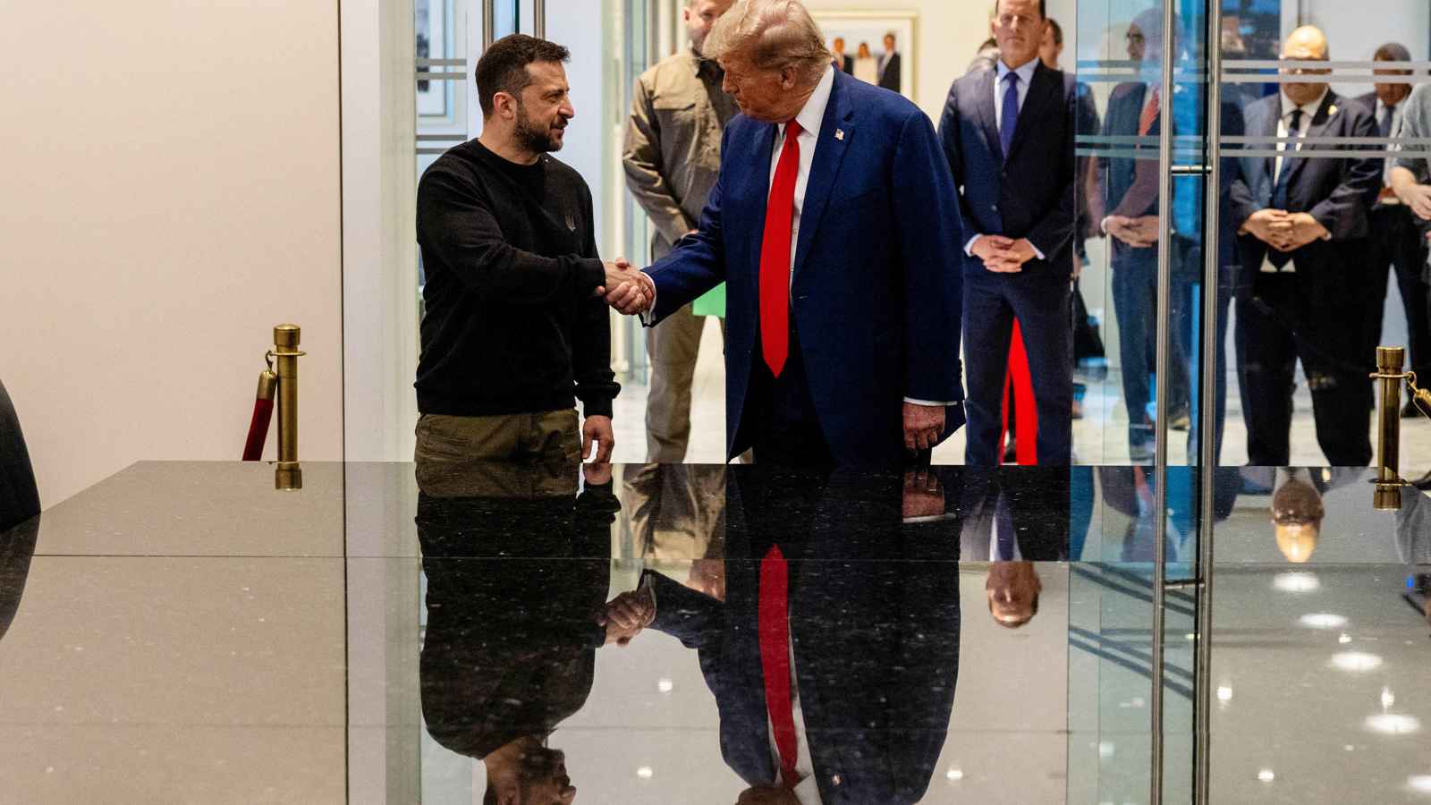 ترامب: زيلينسكي مستعد لعقد صفقة مع روسيا‎