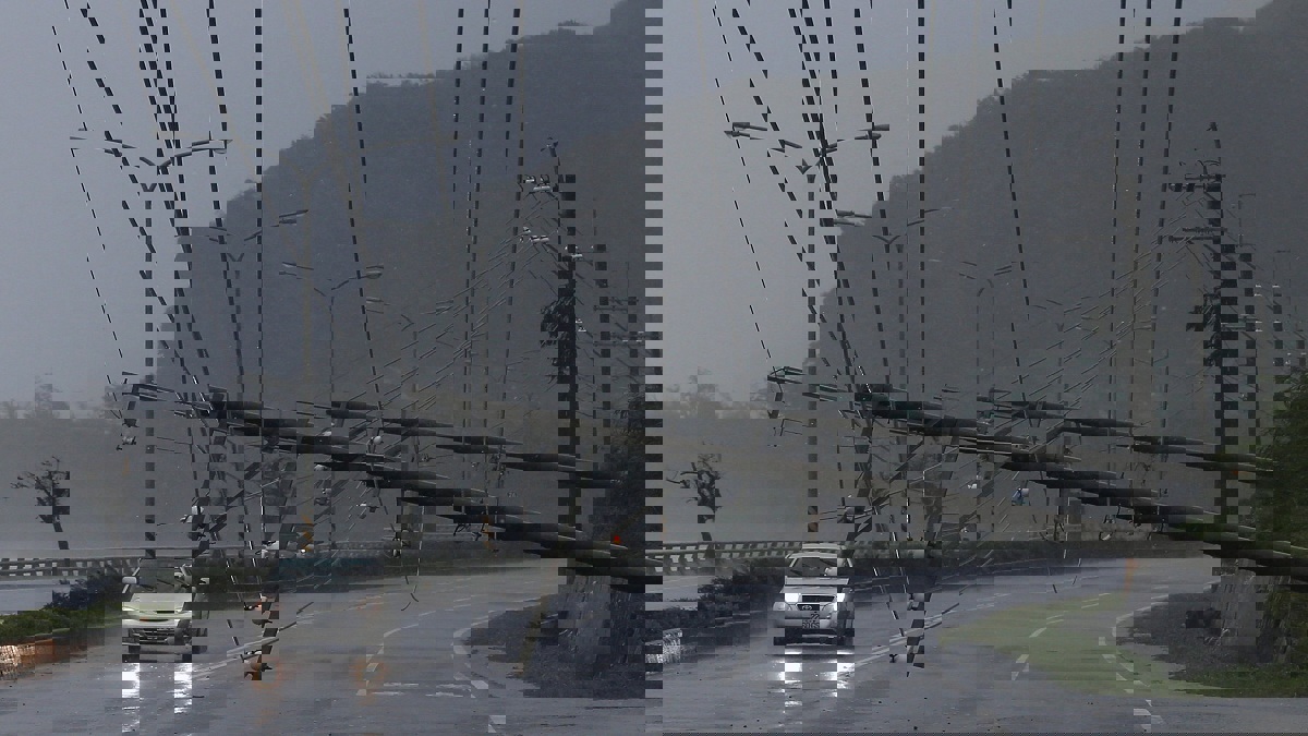 اليابان تنصح الآلاف بإخلاء منازلهم مع اقتراب العاصفة كروسا