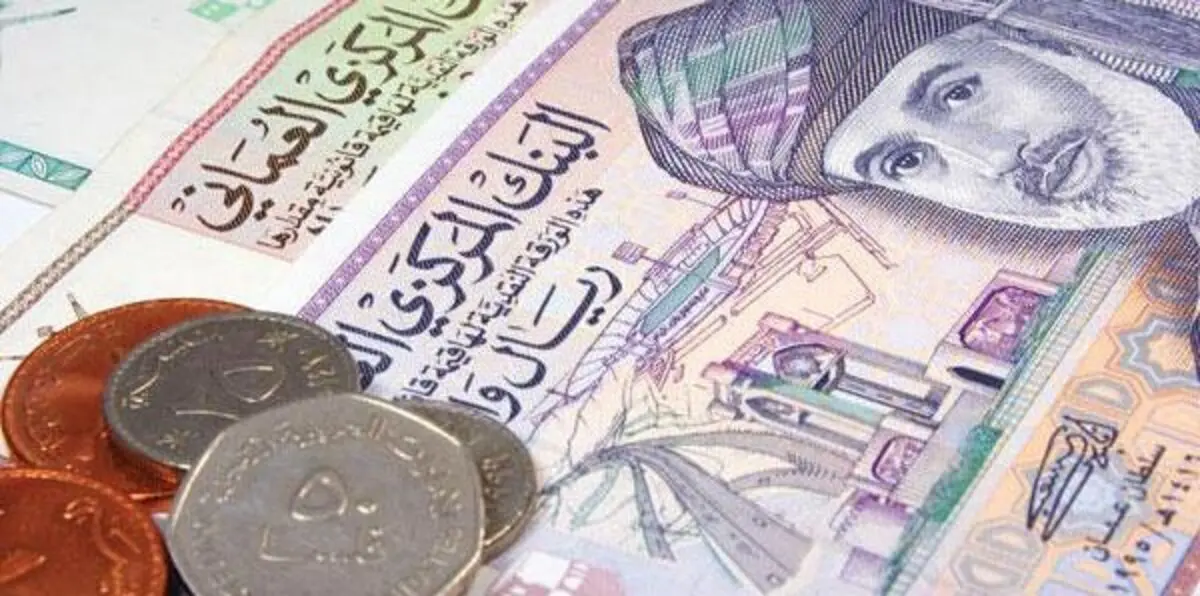 سلطنة عمان تخفض نفقاتها العامة لتراجع أسعار النفط