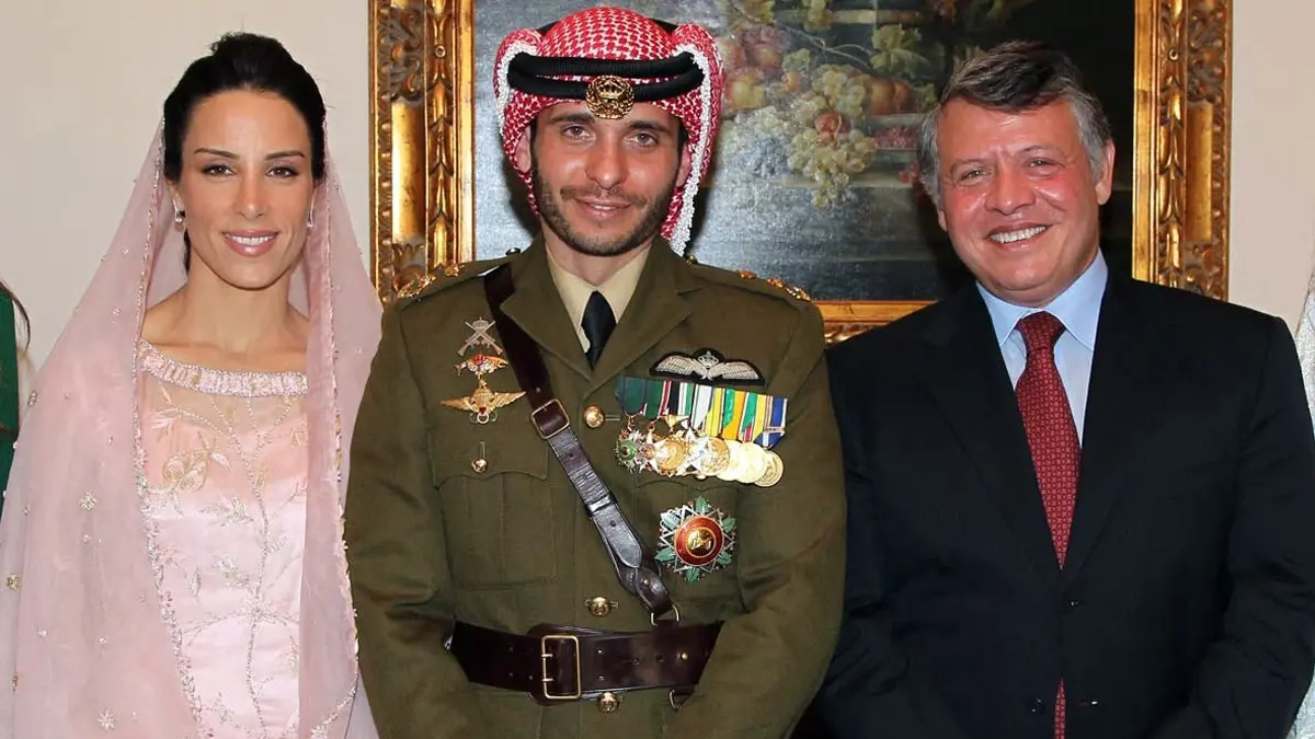 مقال "يخلط الأوراق" في قضية الأمير حمزة.. معلومات جديدة واتهام مباشر