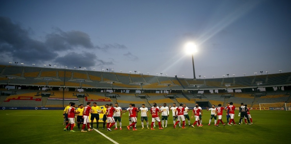 الأهلي المصري يهدد بالانسحاب من الدوري.. وإيفونا يتمرد
