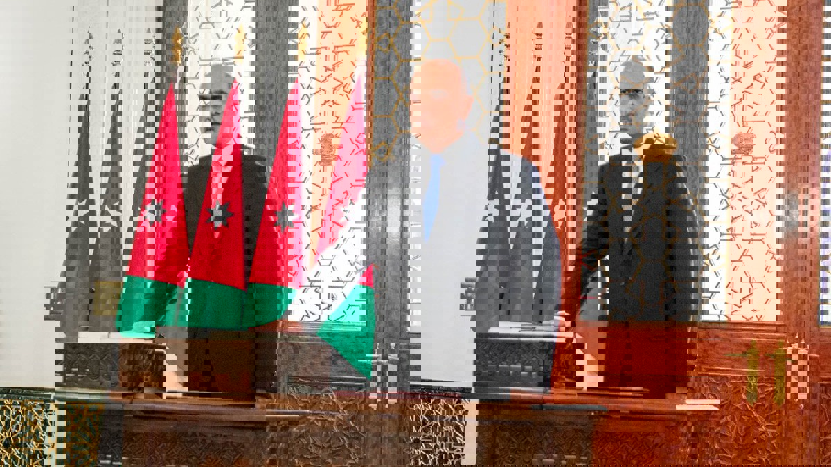 ‎3 ملفات ثقيلة في وجه رئيس وزراء الأردن الجديد.. و"وصفة خاصة" لمواجهة صفقة القرن