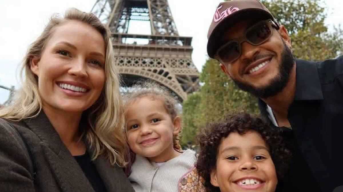 تصرف مهم من زوجته.. أول إشارة على انتقال جوشوا كينغ إلى نادي الهلال (صورة) 