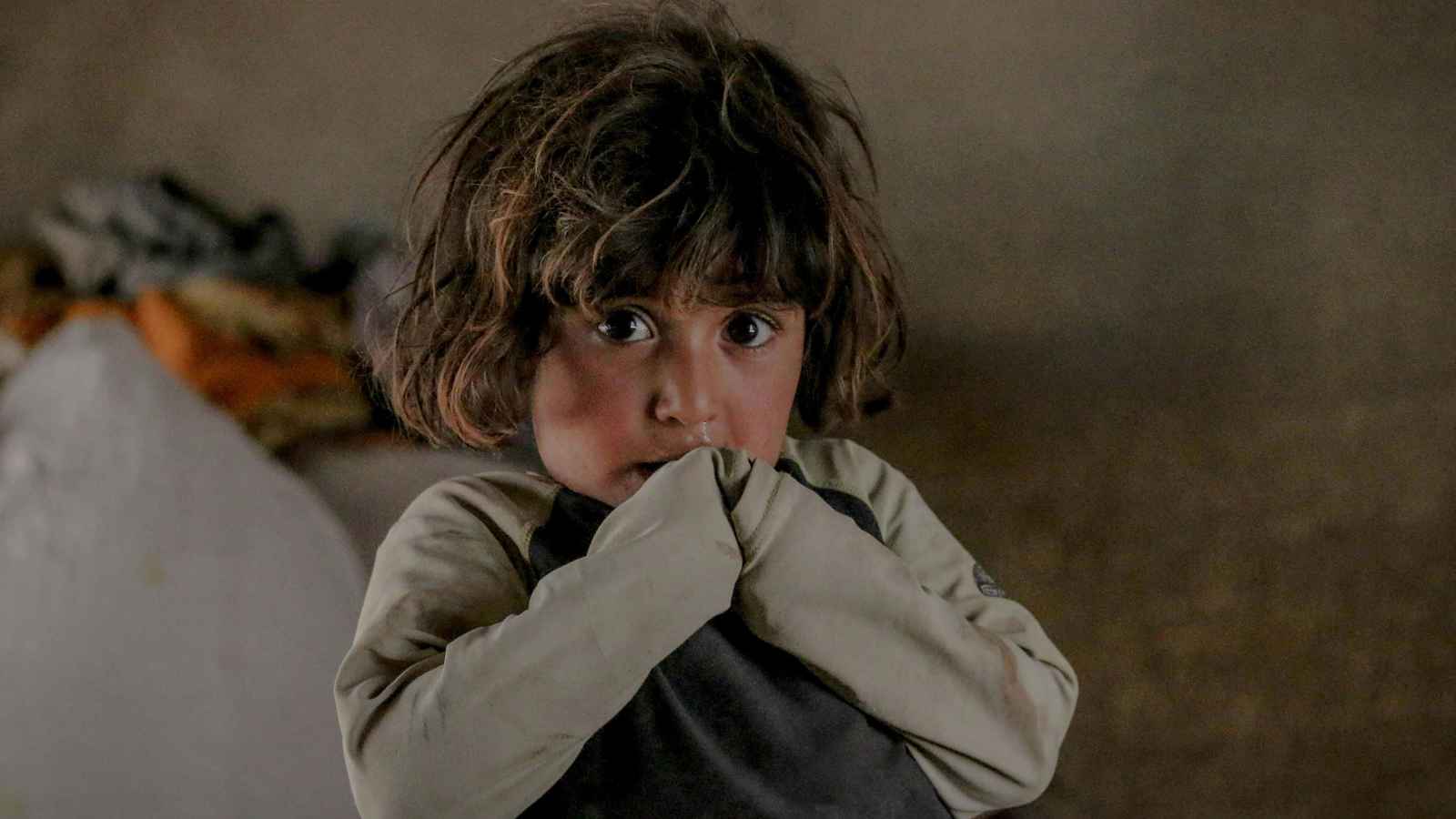 كيف تساعد طفلك على مواجهة مخاوفه؟