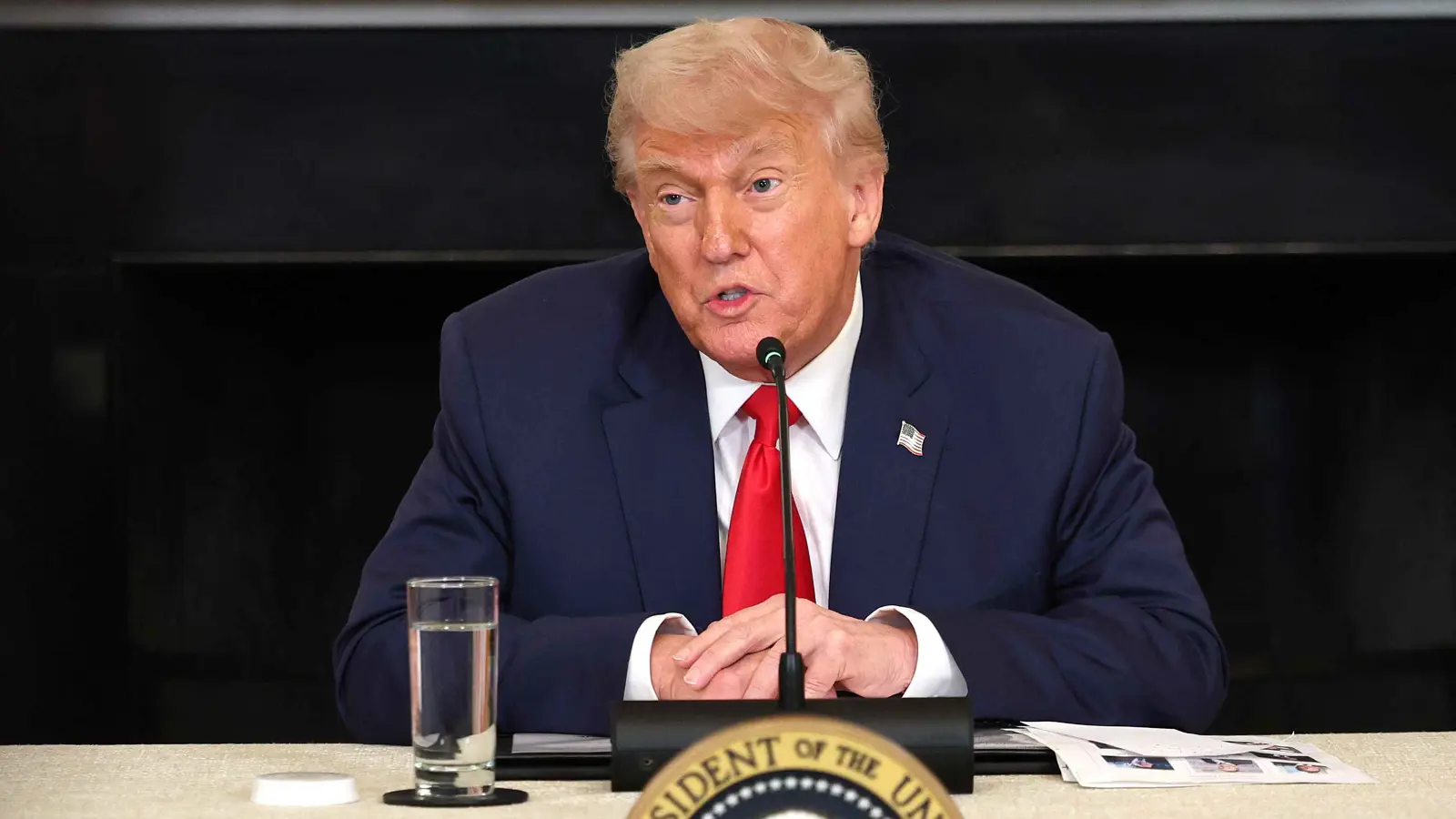 ترامب: نجري محادثات كبيرة بشأن غزة "وسنرى ما سيحدث"