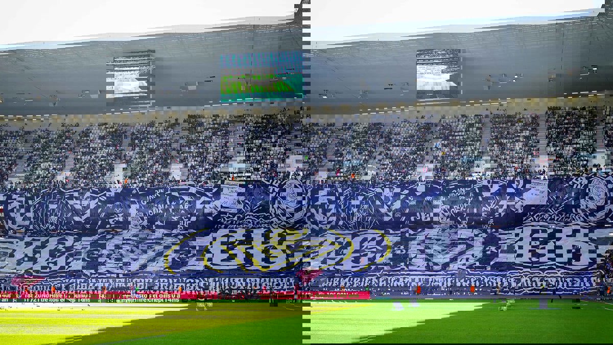 هبوط بوردو الفرنسي إلى دوري الدرجة الثالثة بسبب أزمات مالية