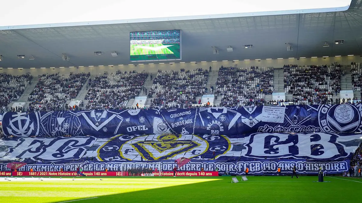 هبوط بوردو الفرنسي إلى دوري الدرجة الثالثة بسبب أزمات مالية