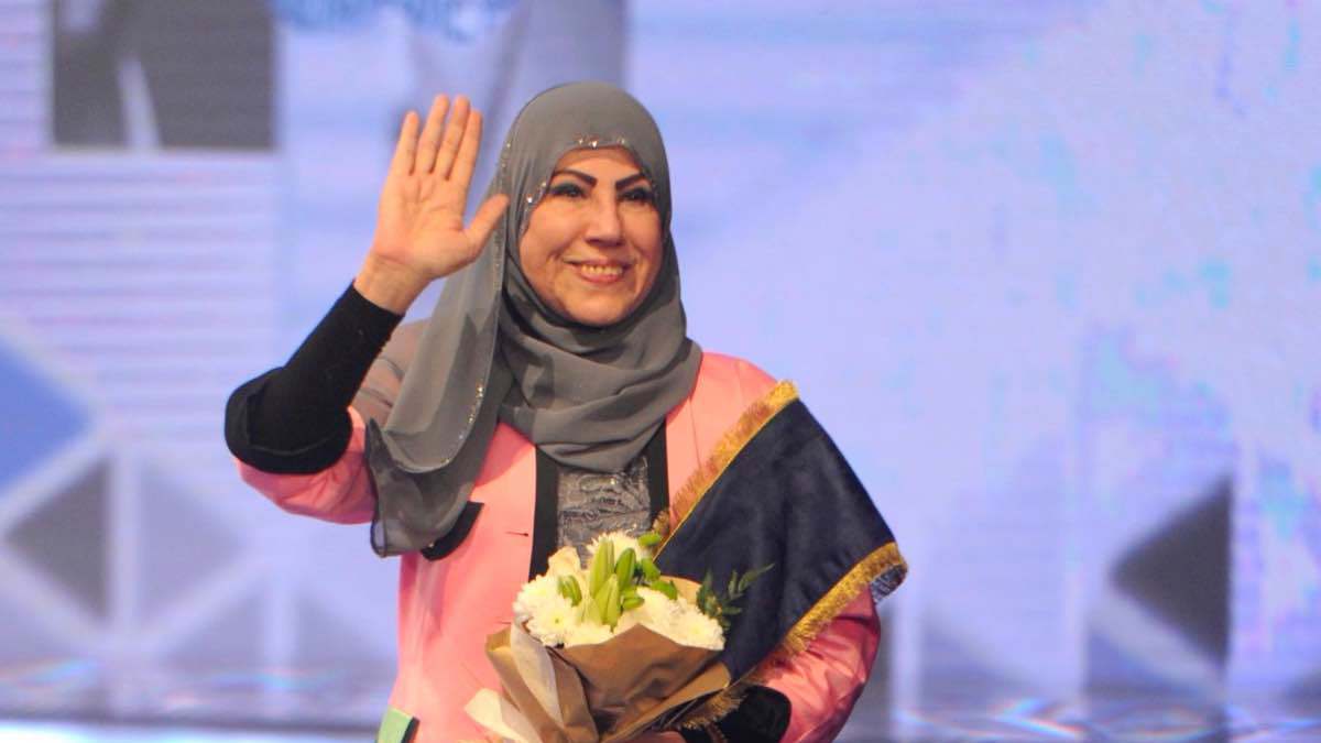 "أول امرأة تصعد المسرح".. من هي مريم الصالح التي احتفت بها الكويت؟