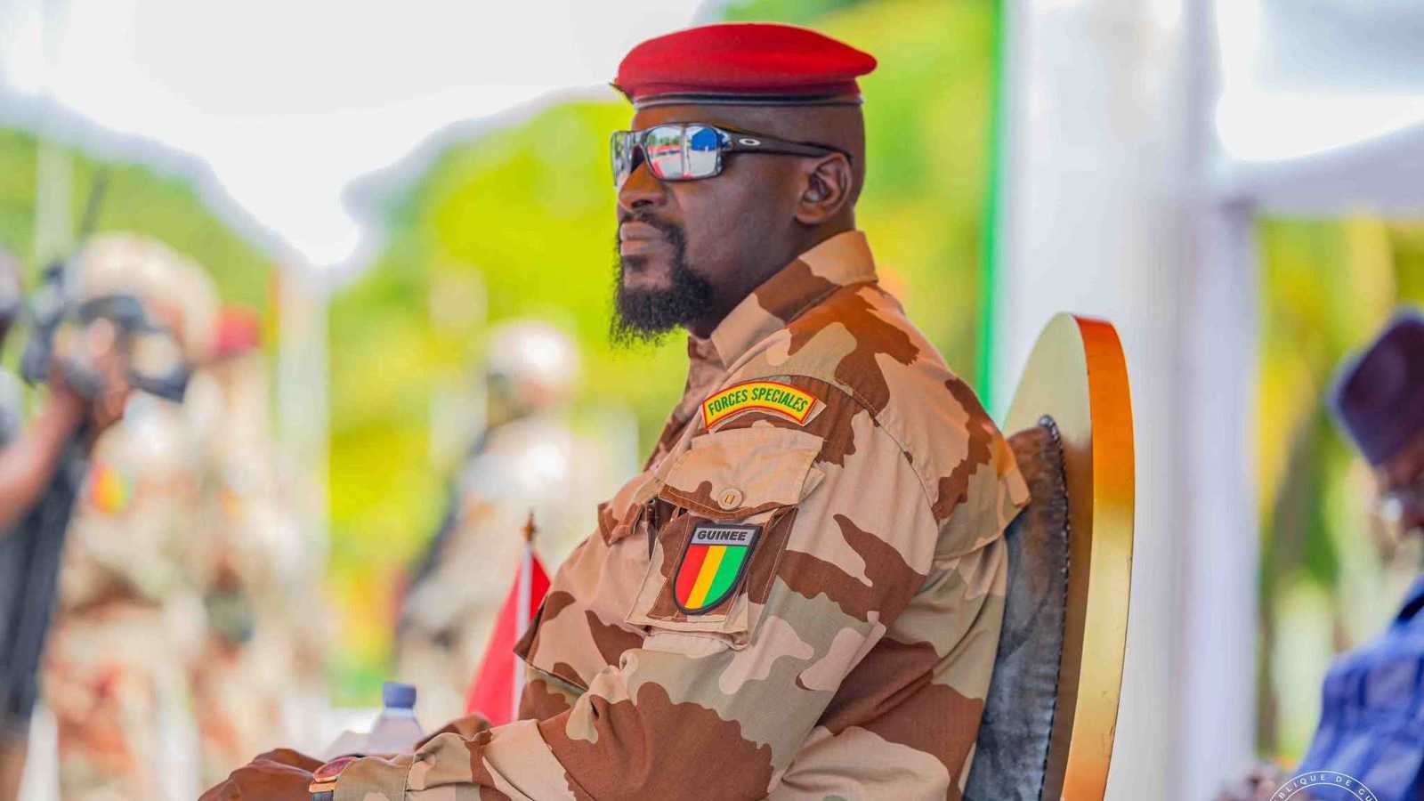 غينيا.. استفتاء يمهد الطريق لزعيم الانقلاب دومبويا للترشح للرئاسة