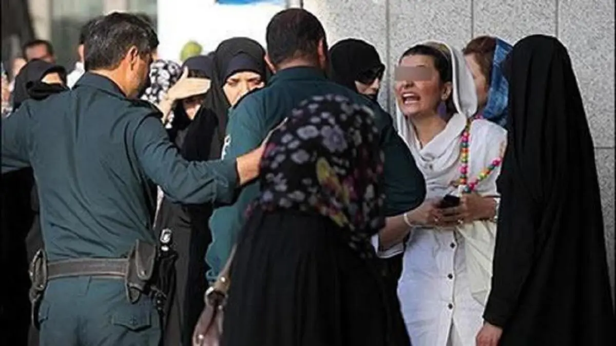 تاريخ شنيع لنظام ولاية الفقيه الإيراني بحق المرأة.. إعدام وشنق وتشويه