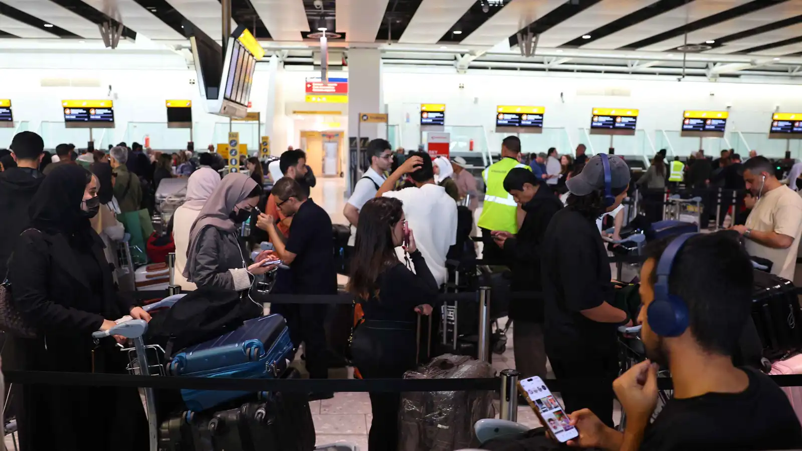 لليوم الثالث.. الهجوم الإلكتروني يشل مطارات أوروبية