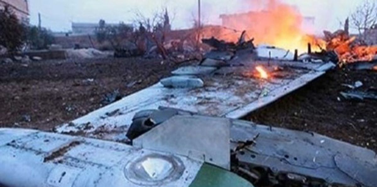 روسيا تنشر للمرة الأولى صور وفيديو حطام طائرتها التي أسقطتها تركيا