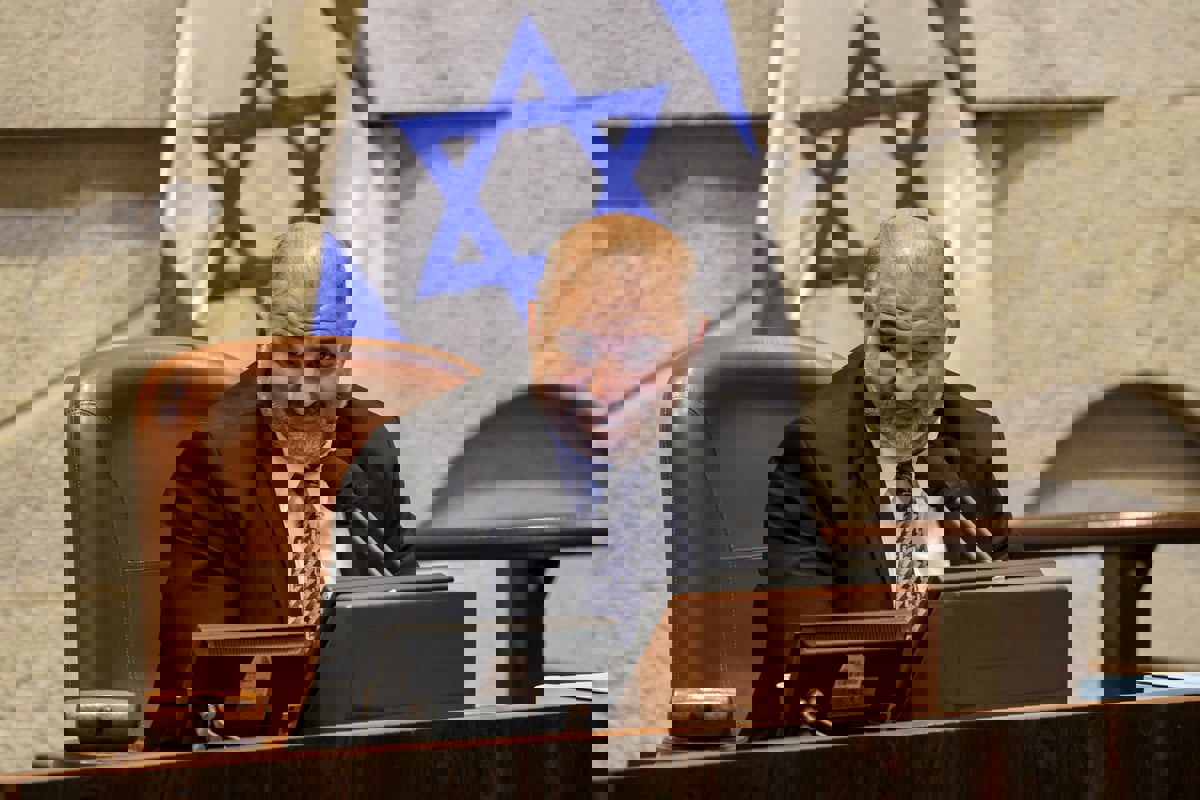 رغم اتهامه بدعم حماس.. منصور عباس يغازل حكومة نتنياهو