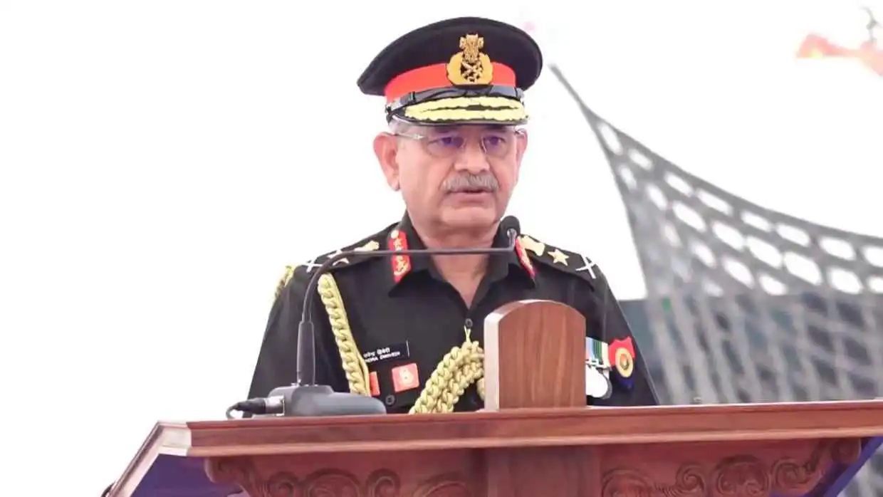 سماء كشمير مشحونة.. الهند تطالب باكستان بكبح مسيراتها