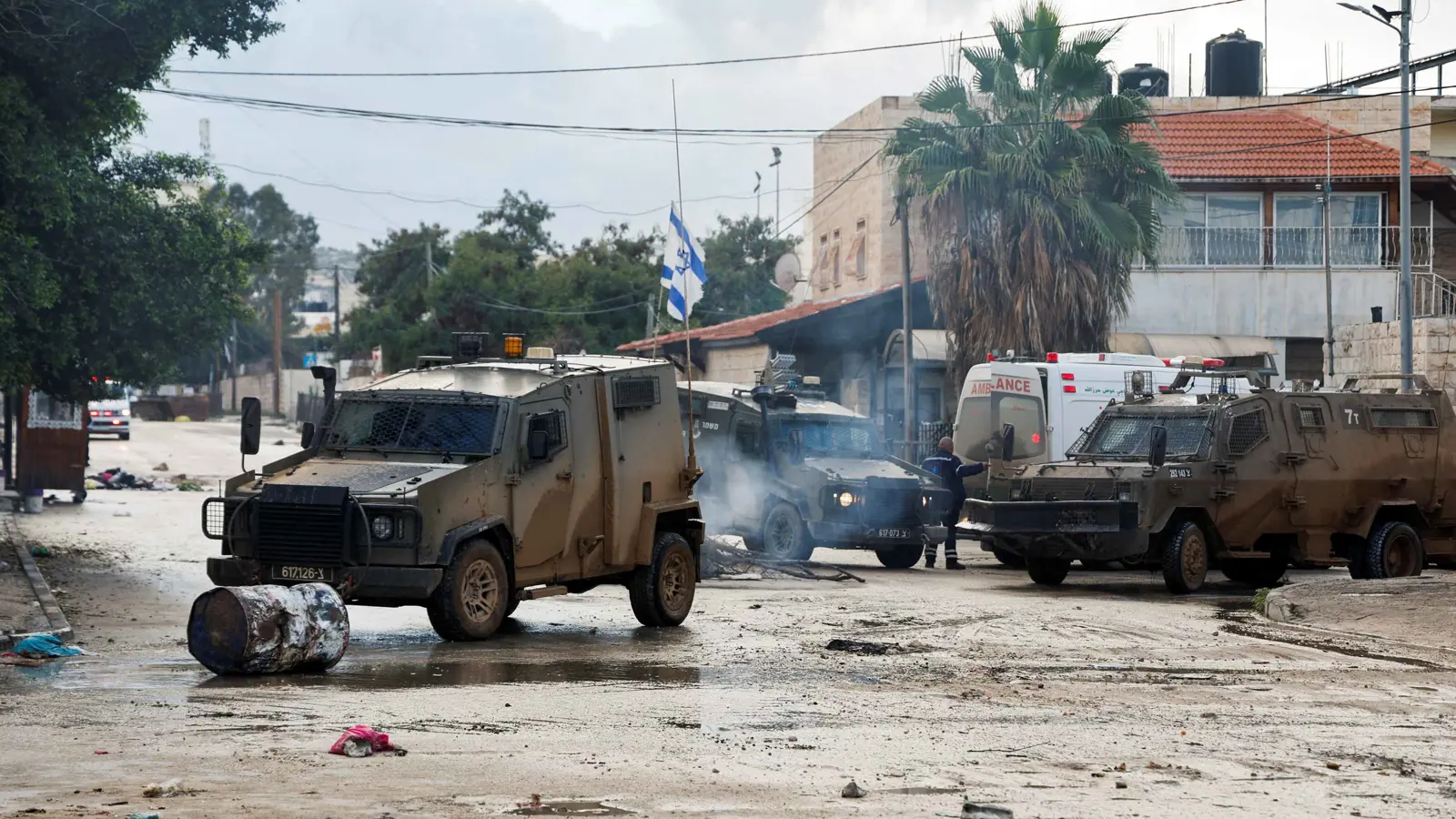 مسؤول فلسطيني: ضم الضفة ينسف "حل الدولتين"