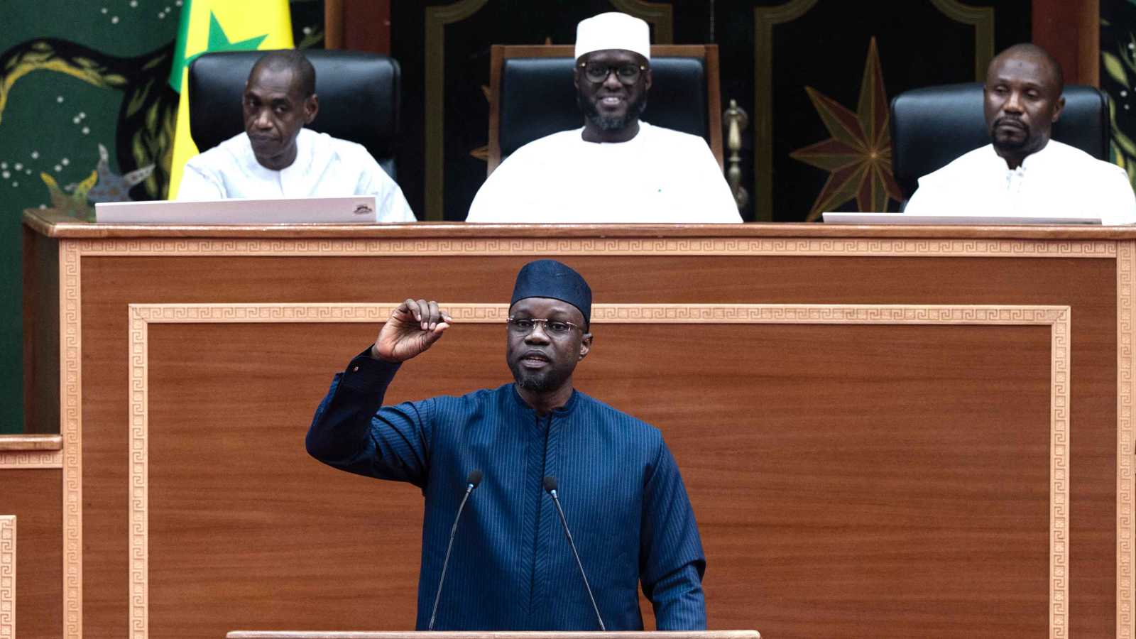 وسط غضب شعبي.. "الديون الخفيّة" تهدد استقرار السنغال