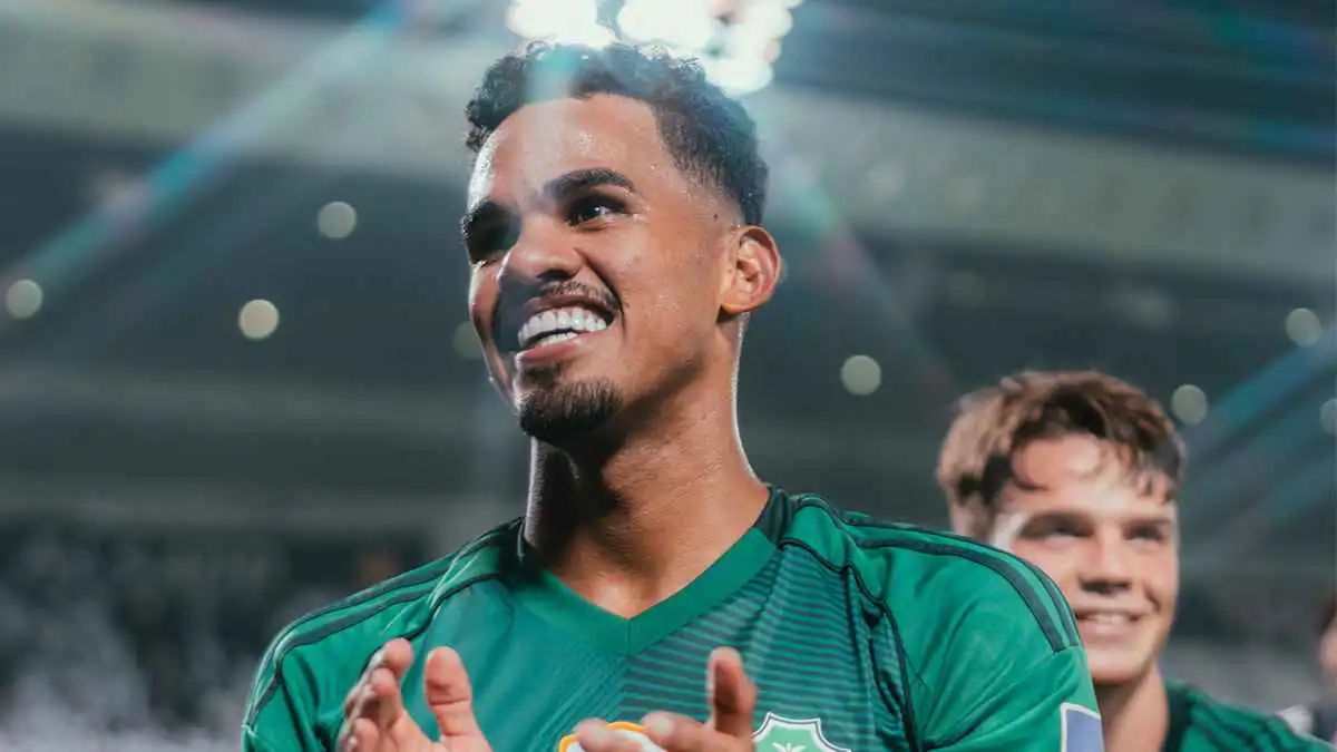 ماذا قدم غالينو في أول ظهور مع الأهلي السعودي بعد الإصابة؟