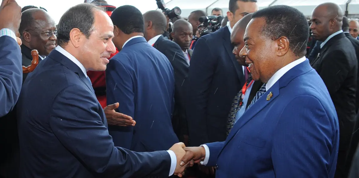 السيسي من تنزانيا: مياه النيل مسألة حياة أو موت