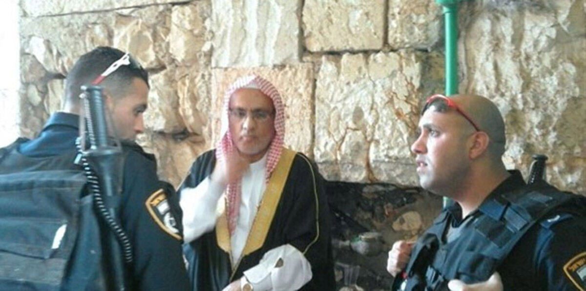 إسرائيل تفرج عن خطيب المسجد الأقصى‎