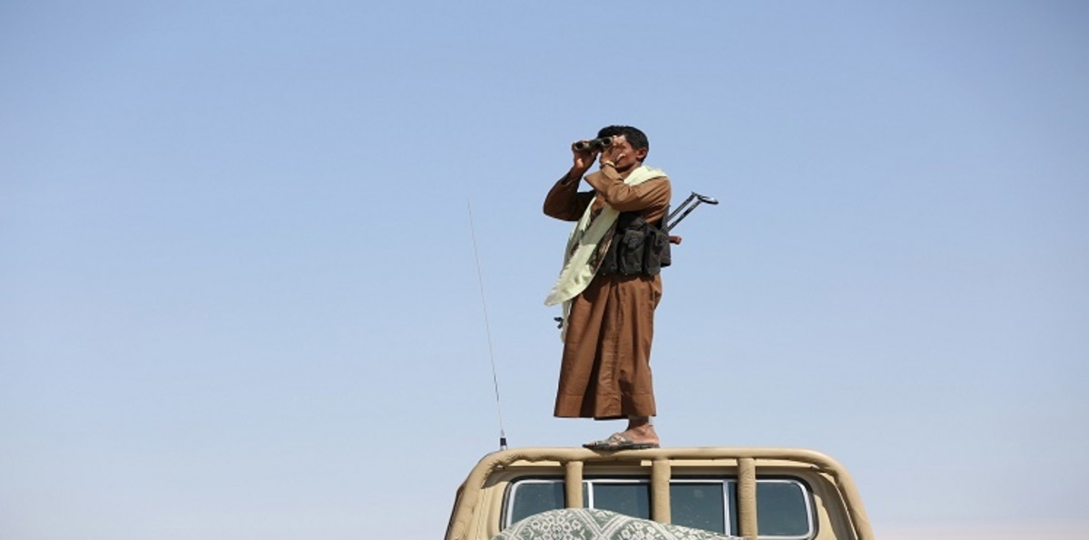 مقتل 17 مسلحًا من الحوثيين بمعارك مع الجيش والمقاومة في تعز