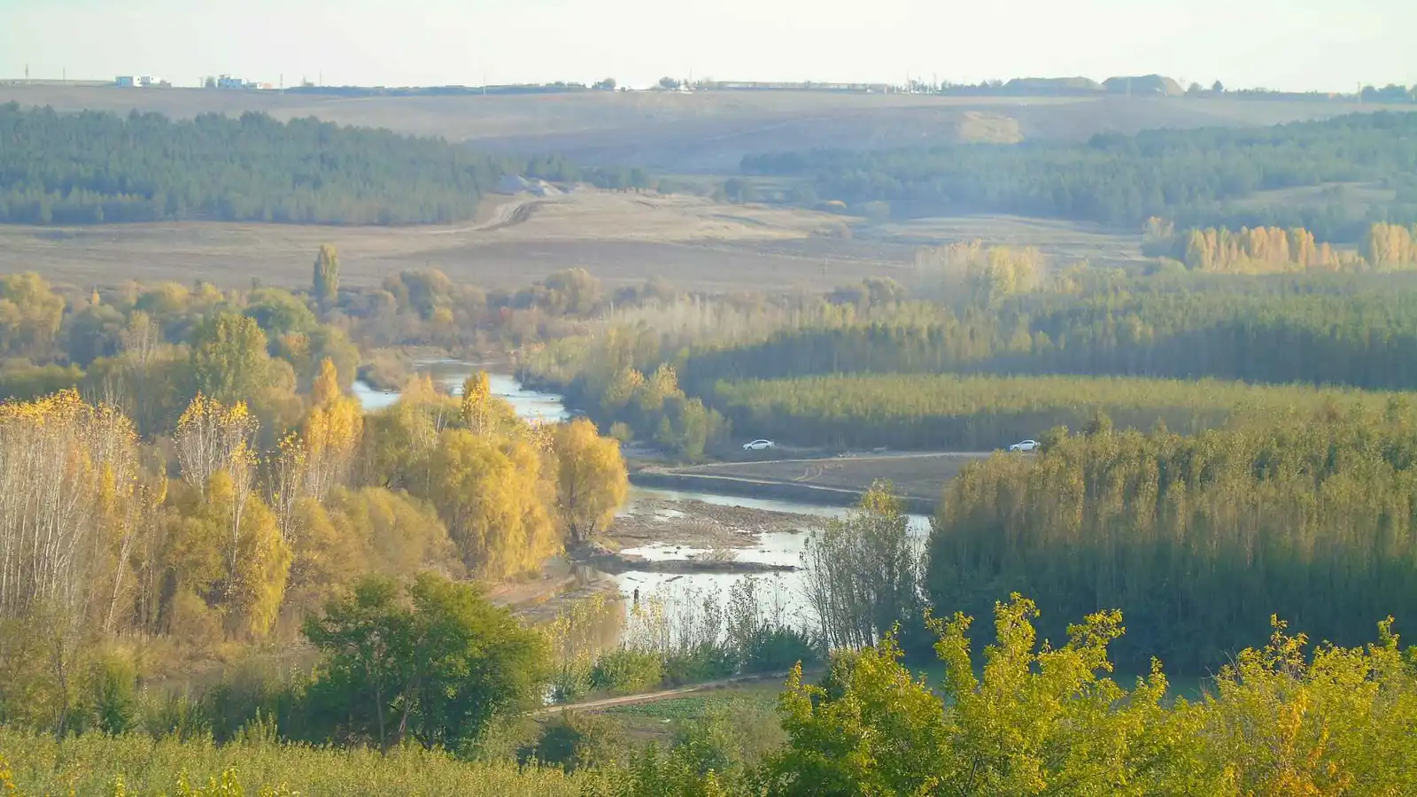 غرقت أثناء الحرب العالمية.. سفينة تركية تظهر في نهر عراقي (فيديو)