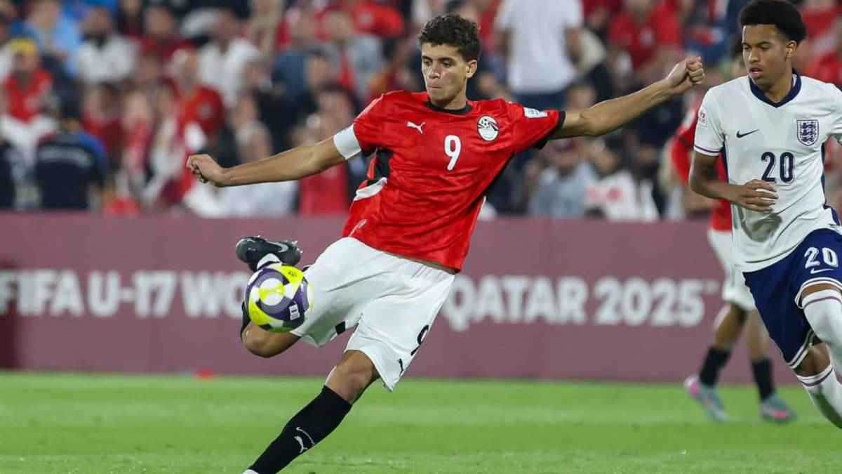 الأهلي المصري يصدم برشلونة بشأن مطالب رحيل حمزة عبد الكريم 