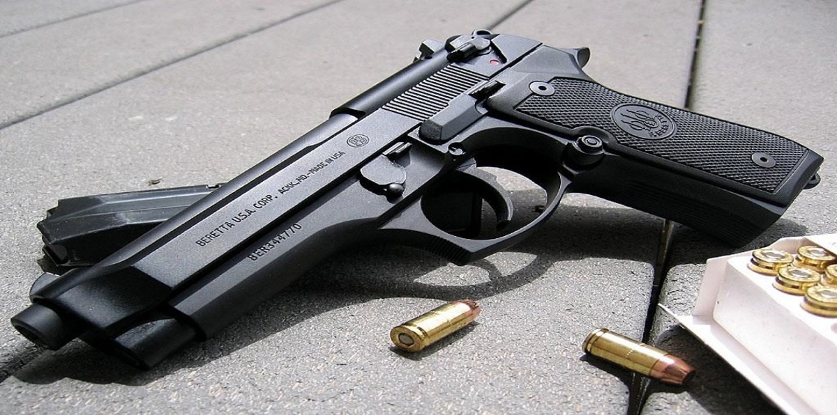 برلمان فلوريدا يقر قانونًا يجيز لبعض المدرسين حمل سلاح ناري