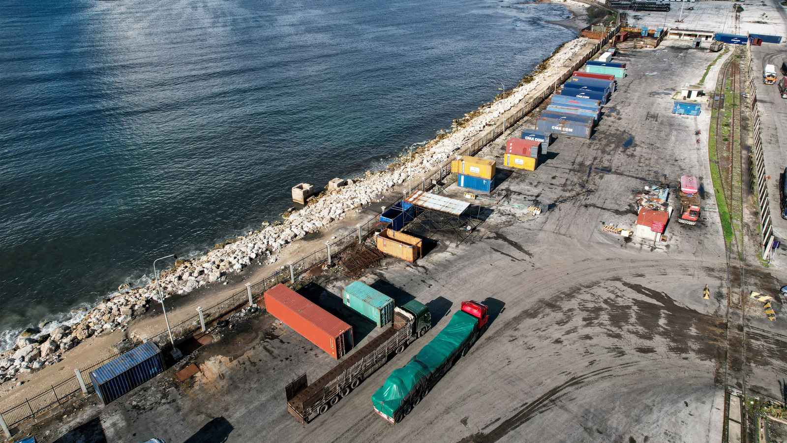 سوريا تبرم عقدا جديدا مع شركة فرنسية لتشغيل ميناء اللاذقية