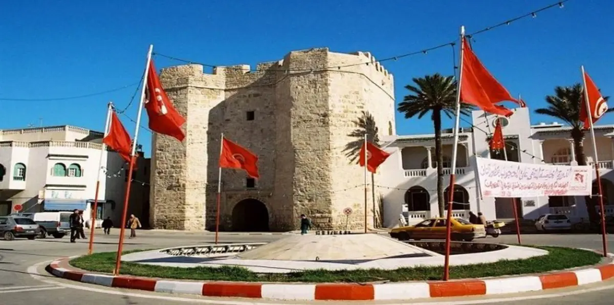 تونس.. رفض واسع لتغيير تسمية شارع يحمل رمزية للثورة