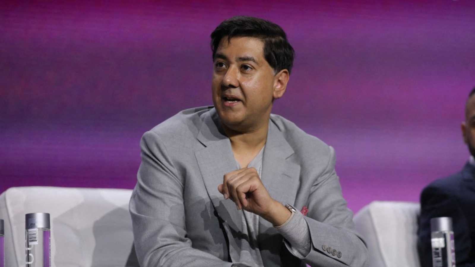 قاضٍ أمريكي يمنع إدارة ترامب من احتجاز ناشط بريطاني