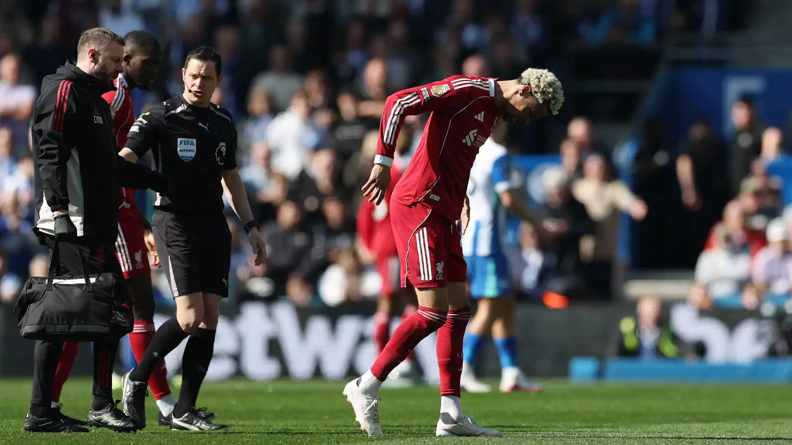 أول تشخيص لإصابة إيكيتيكي بعد تغييره ضد برايتون