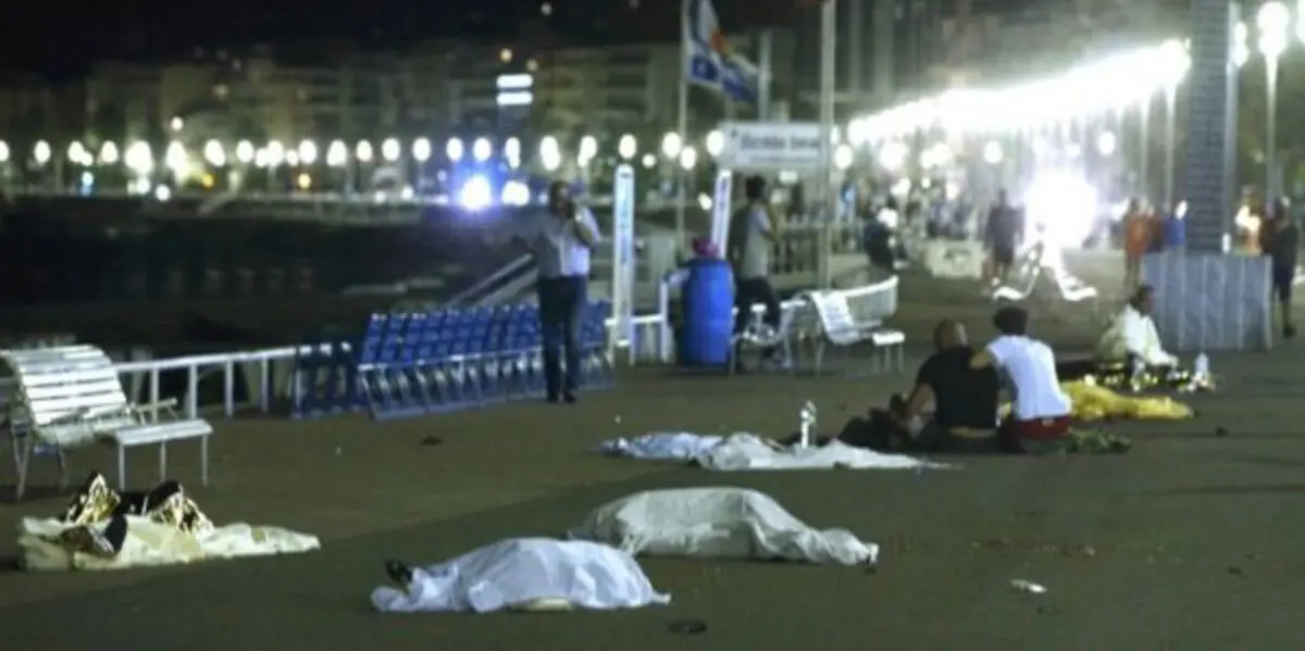 أوباما يندد "بالهجوم الإرهابي المروع" في نيس