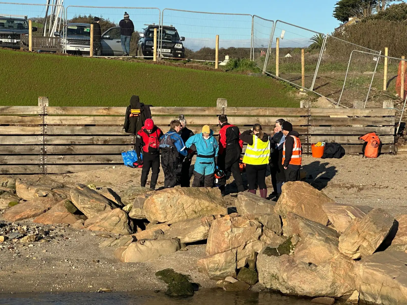 مسعفو الحوت الزعنفي