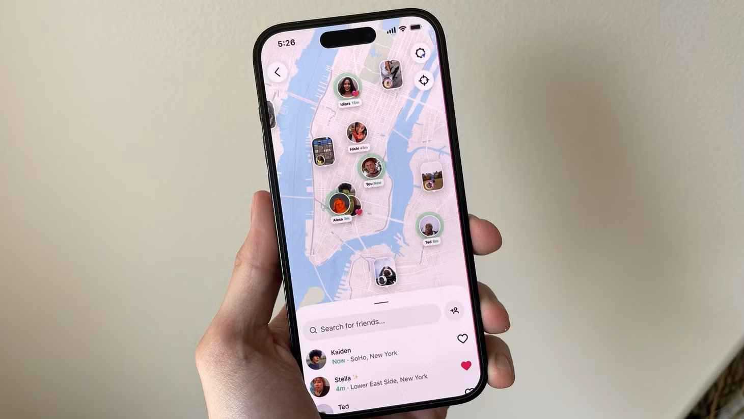 تحديث يزيل الغموض بشأن الخرائط من إنستغرام