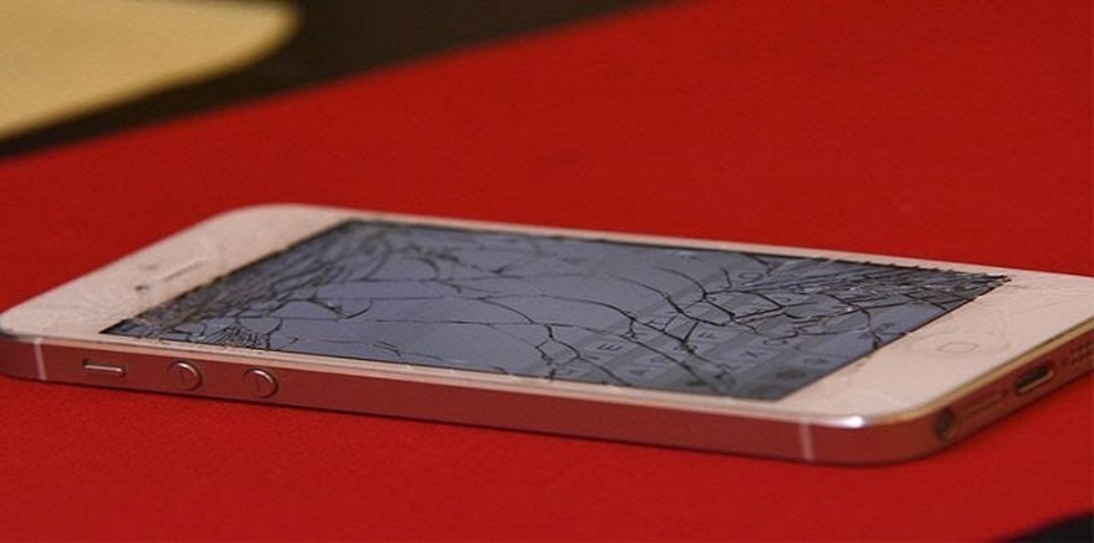 اختراع مواد تشبه جلد الإنسان لتصليح الهاتف الذكي ذاتيًا