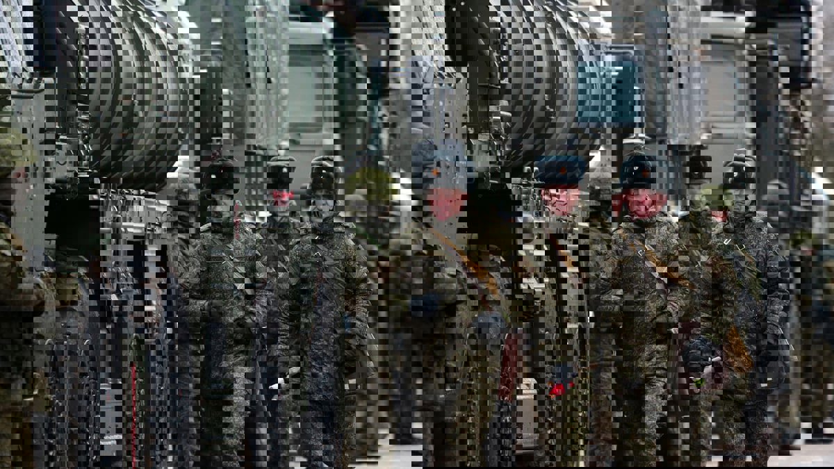 وسط توتر متصاعد.. تدريبات روسية تحاكي صد غارات قرب الحدود مع أوكرانيا