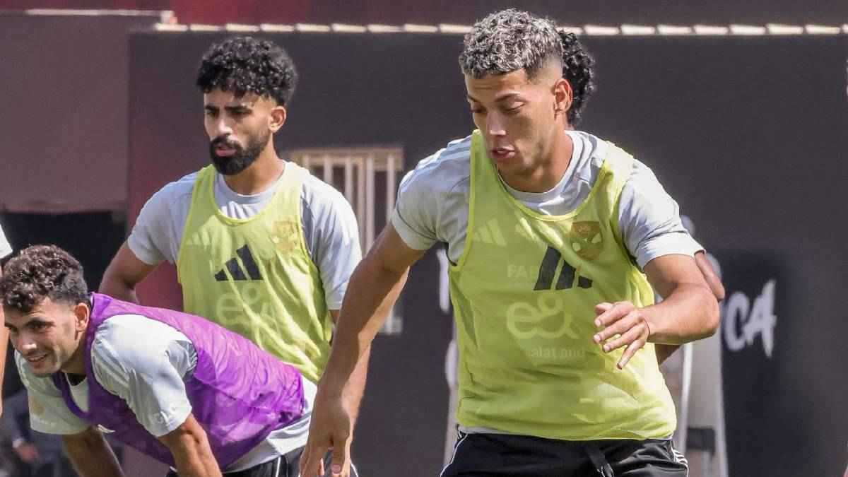 حسام حسن يفاجئ إمام عاشور